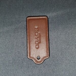 Coach Brown Hang Tag